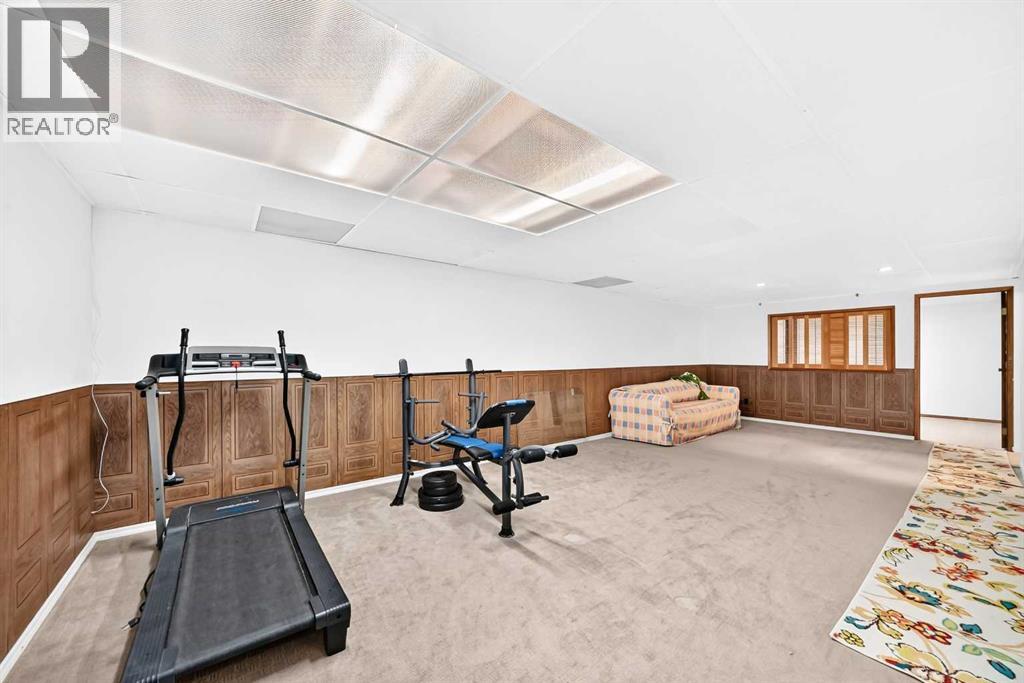 631 Brookpark Drive SW, Calgary, Alberta  T2W 2P8 - Photo 32 - A2337923