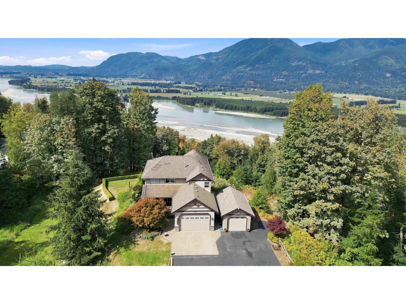 43251 Salmonberry Drive, Chilliwack Mountain, Chilliwack, British Columbia  V2R 4A4 - Photo 36 - R3161419