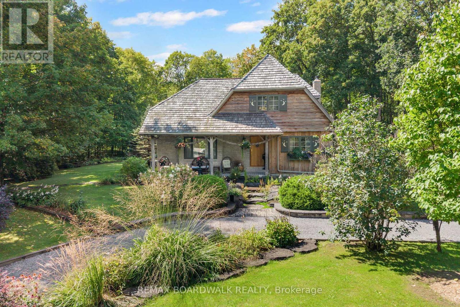 431 GOLDEN LINE ROAD, Mississippi Mills, Ontario