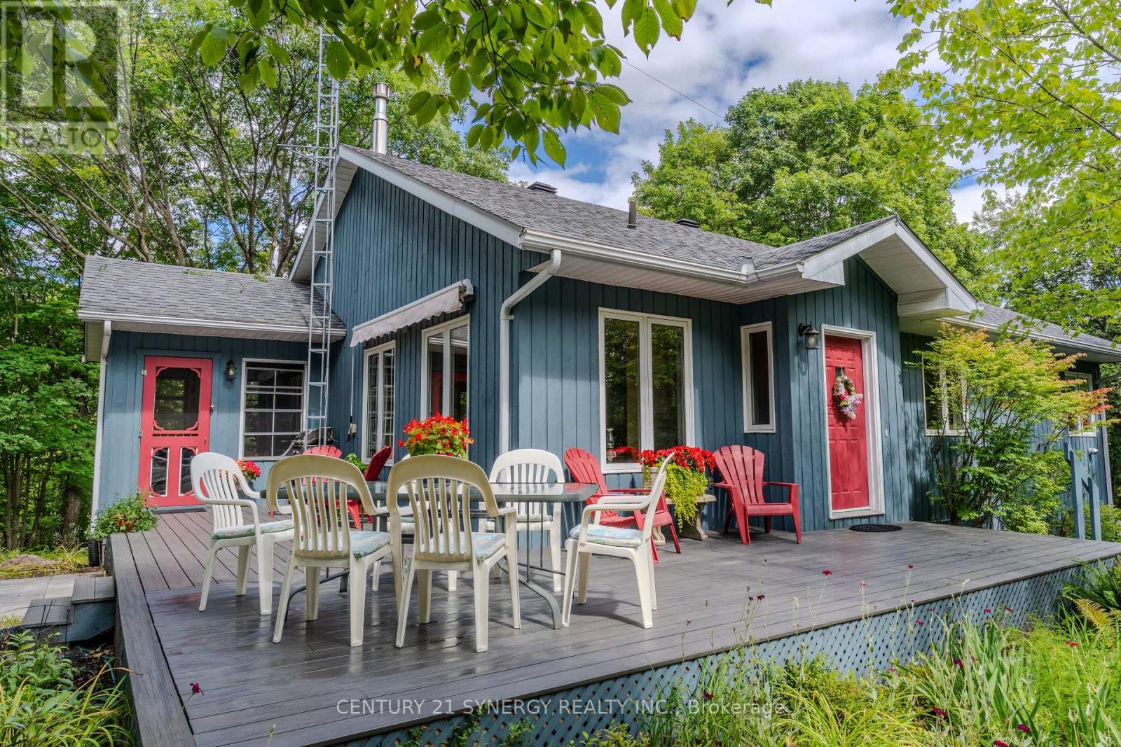 504 KENYON ROAD, Tay Valley, Ontario