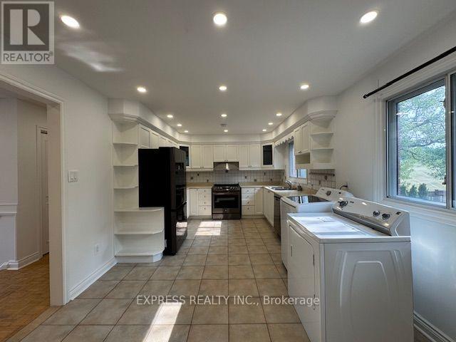 Main - 2 Pearson Avenue, Richmond Hill, Ontario  L4C 6T5 - Photo 6 - N13749234