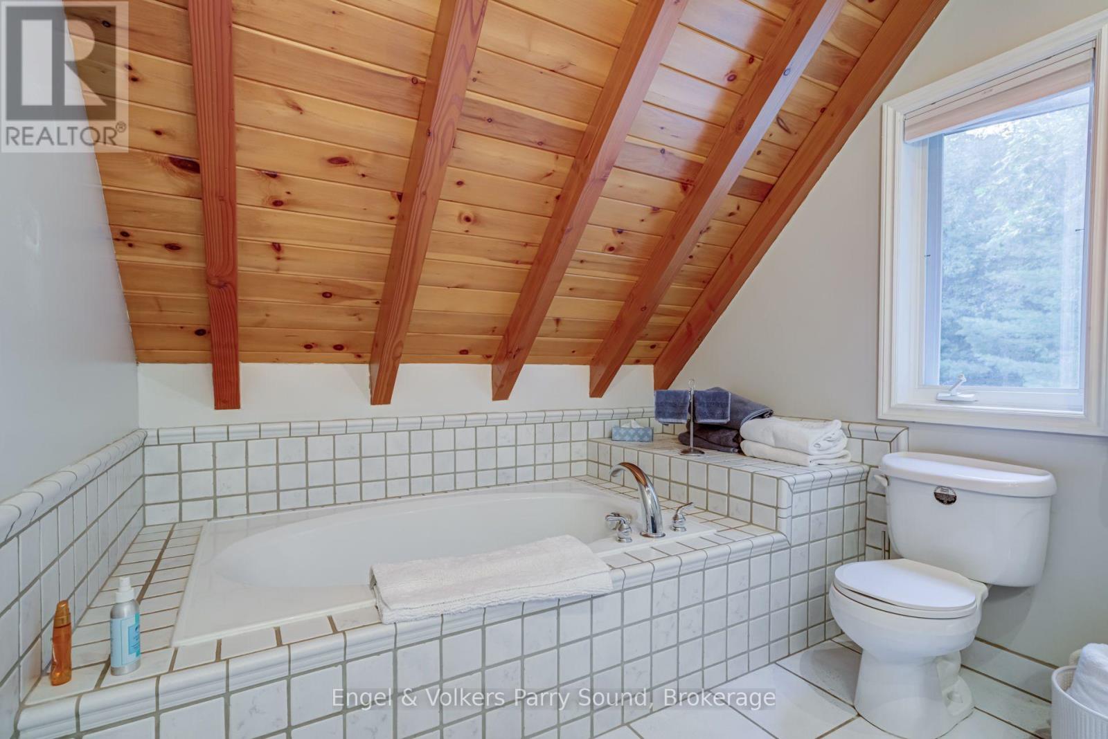 9 Sawdust Bay Road N, Carling, Ontario  P0G 1G0 - Photo 31 - X13749232