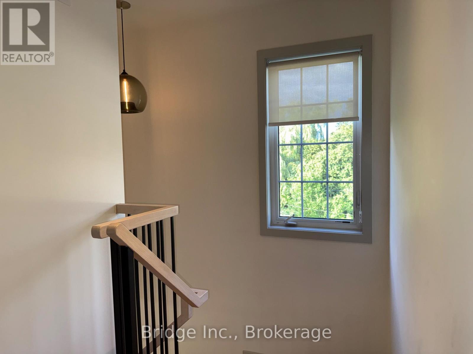 2006 Lushes Avenue, Mississauga, Ontario  L5J 1H2 - Photo 19 - W13747452