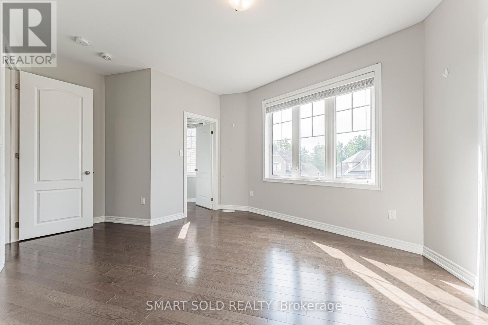 56 Redmond Crescent, Springwater, Ontario  L9X 2A2 - Photo 25 - S13741744