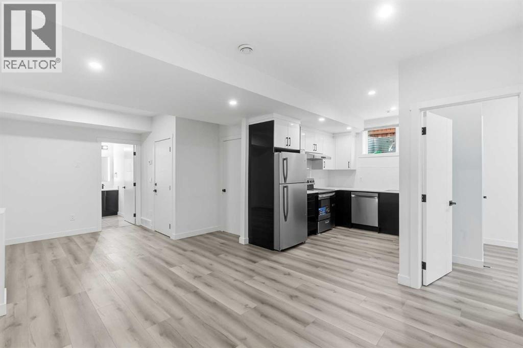 505, Corner Meadows Way, Calgary, Alberta  T3N 2C9 - Photo 30 - A2342968