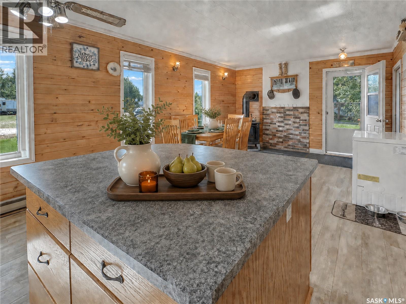 303 Corrigal Crescent, Turtle View, Saskatchewan  S0M 1J0 - Photo 6 - SK047638