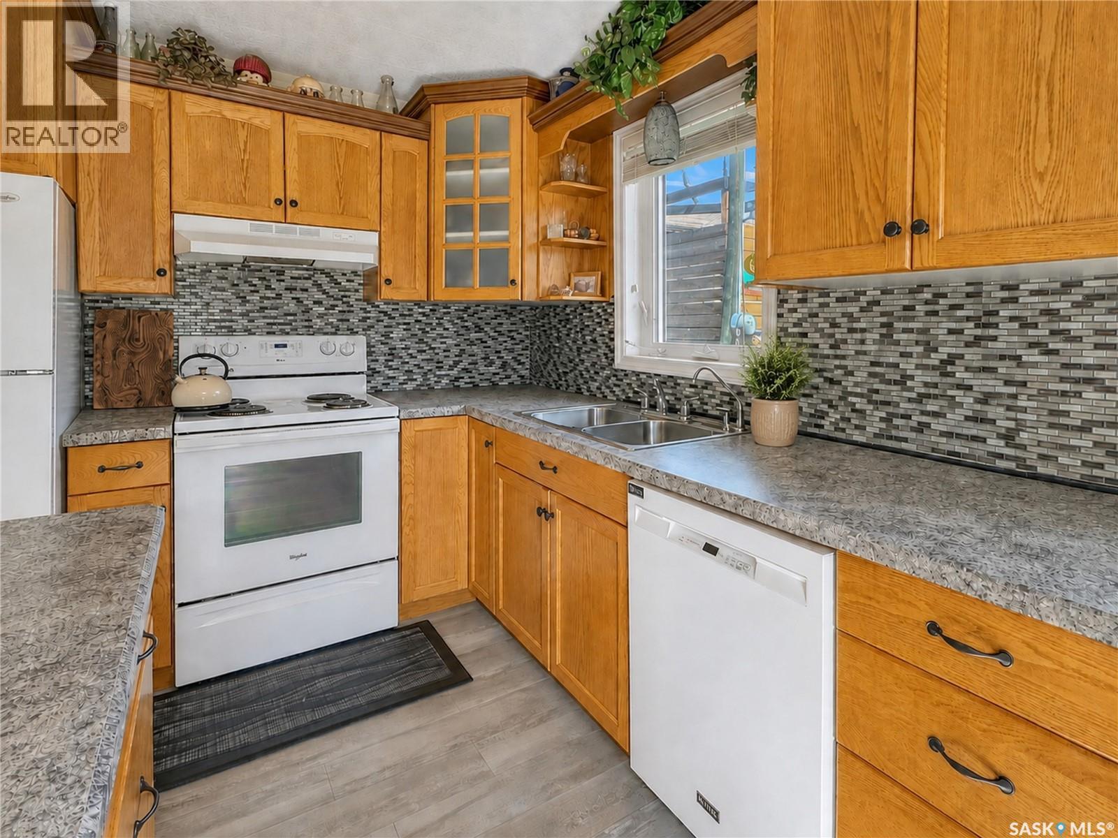 303 Corrigal Crescent, Turtle View, Saskatchewan  S0M 1J0 - Photo 8 - SK047638