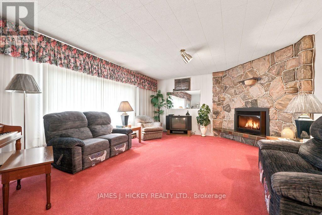 54 Ottawa Street, Laurentian Hills, Ontario  K0J 1J0 - Photo 15 - X13749250
