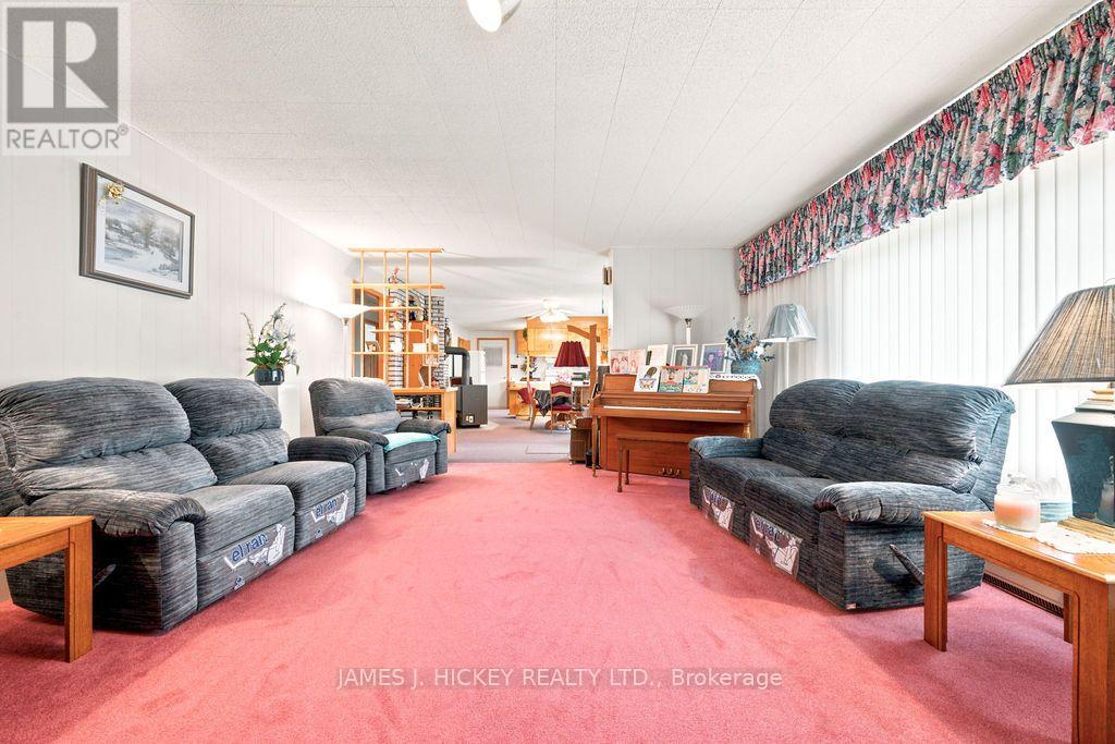 54 Ottawa Street, Laurentian Hills, Ontario  K0J 1J0 - Photo 17 - X13749250