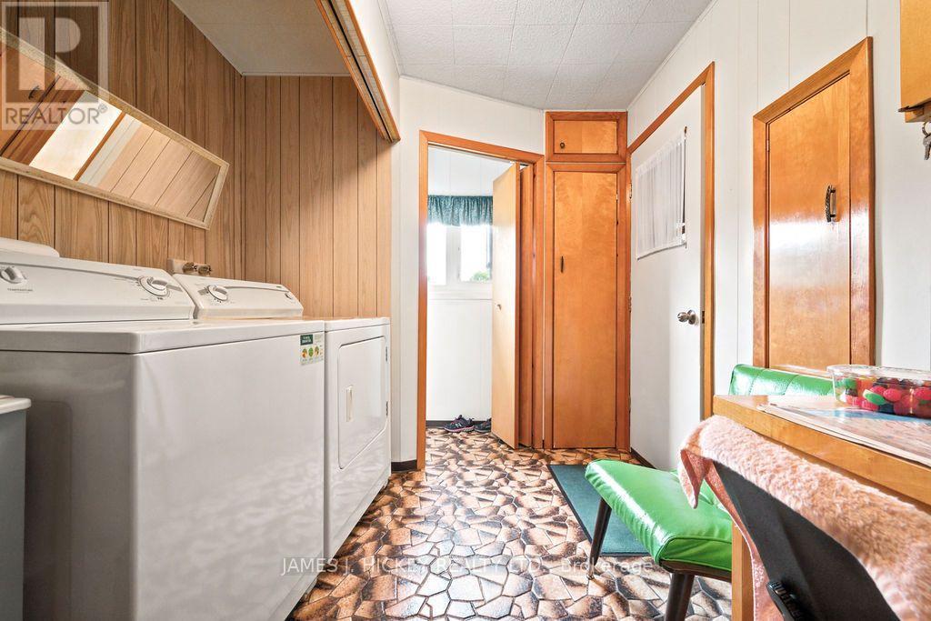54 Ottawa Street, Laurentian Hills, Ontario  K0J 1J0 - Photo 29 - X13749250