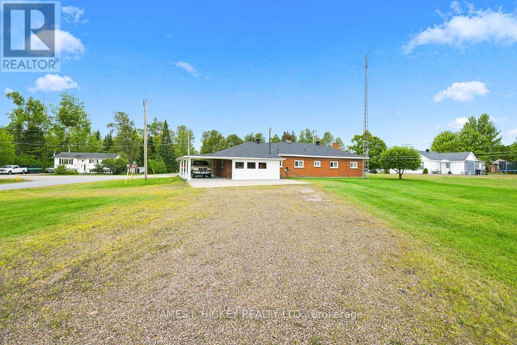 54 Ottawa Street, Laurentian Hills, Ontario  K0J 1J0 - Photo 36 - X13749250