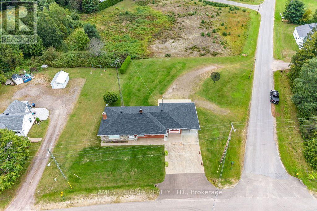 54 Ottawa Street, Laurentian Hills, Ontario  K0J 1J0 - Photo 41 - X13749250