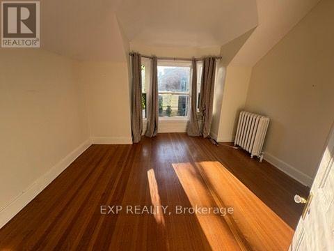 UPPER - 118 STINSON STREET, Hamilton, Ontario