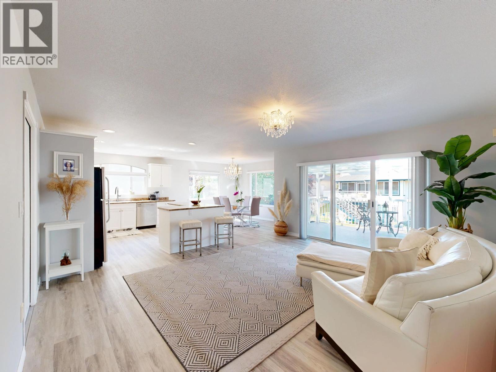 3311 Rakanna Place, Coquitlam, British Columbia  V3E 3B2 - Photo 14 - R3131719