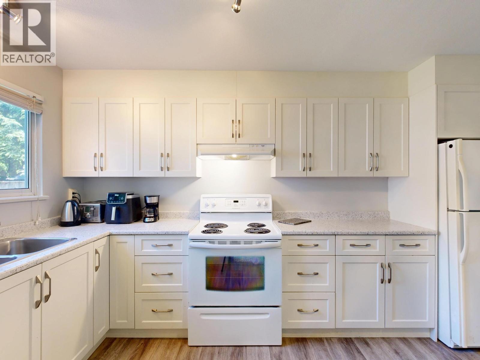 3311 Rakanna Place, Coquitlam, British Columbia  V3E 3B2 - Photo 29 - R3131719