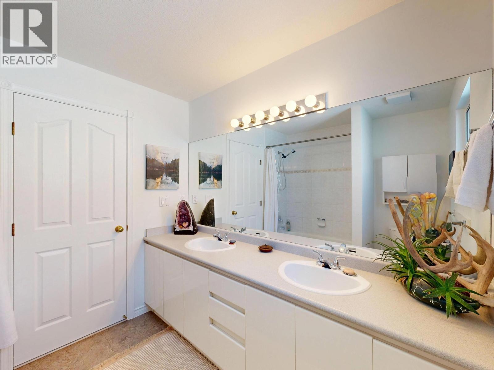 3311 Rakanna Place, Coquitlam, British Columbia  V3E 3B2 - Photo 25 - R3131719