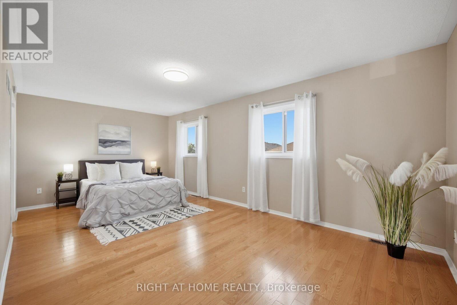 975 Mantle Crescent, Mississauga, Ontario  L5V 2G3 - Photo 21 - W13749252