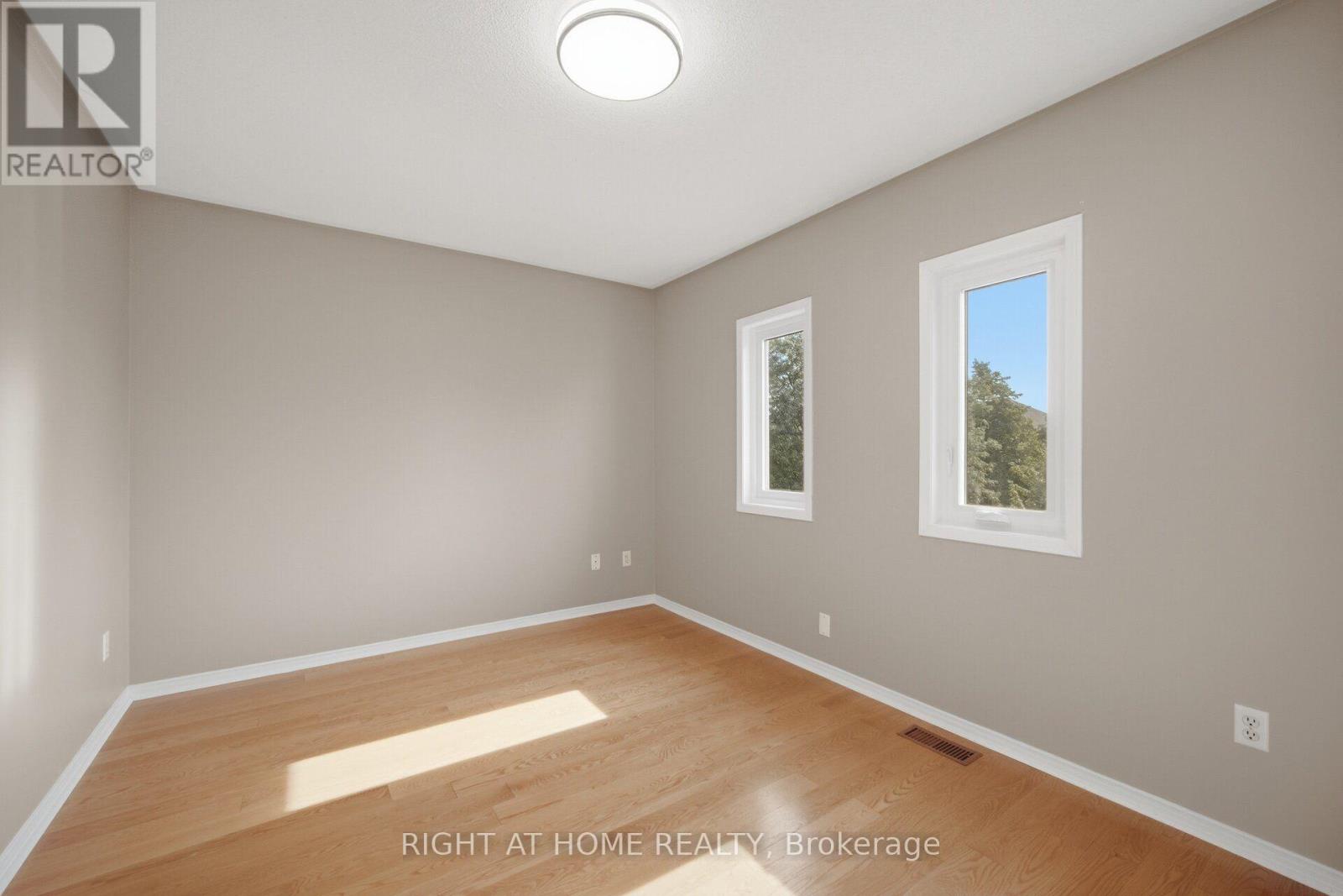 975 Mantle Crescent, Mississauga, Ontario  L5V 2G3 - Photo 26 - W13749252
