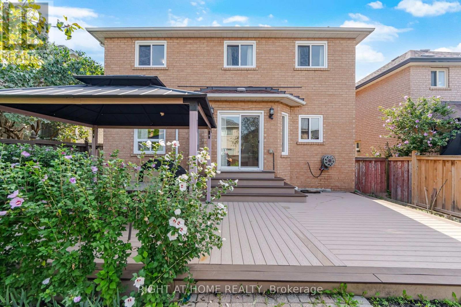 975 Mantle Crescent, Mississauga, Ontario  L5V 2G3 - Photo 34 - W13749252