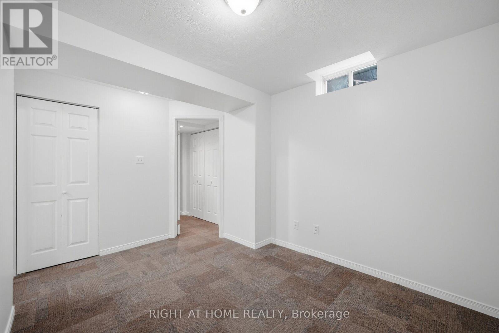 975 Mantle Crescent, Mississauga, Ontario  L5V 2G3 - Photo 44 - W13749252