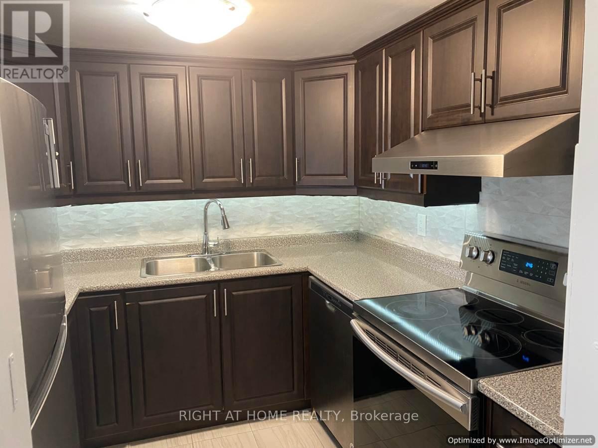 302 - 25 Agnes Street, Mississauga, Ontario  L5B 3X7 - Photo 8 - W13749266