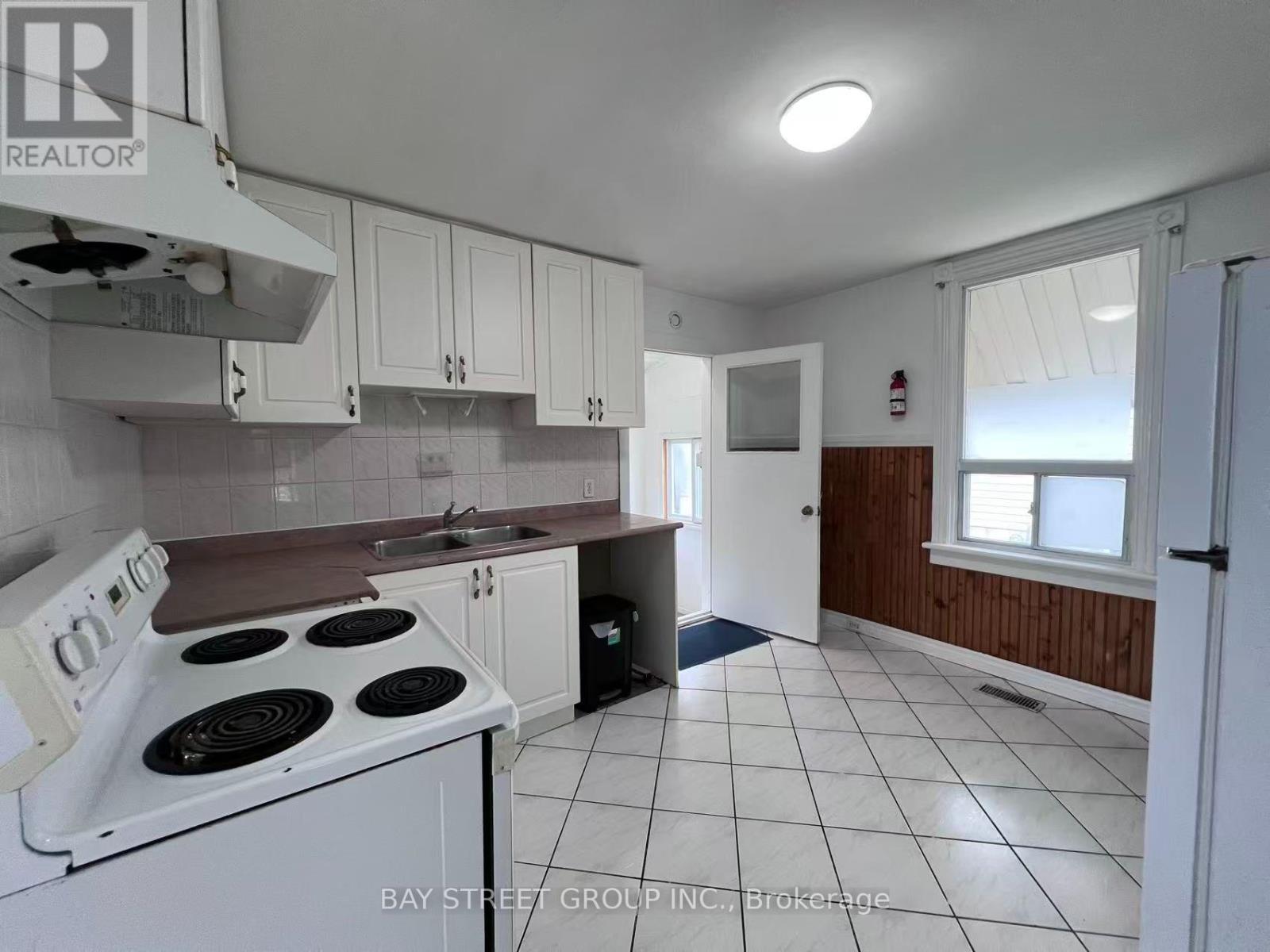 125 Broadway Avenue, Hamilton, Ontario  L8S 2W2 - Photo 10 - X13749242