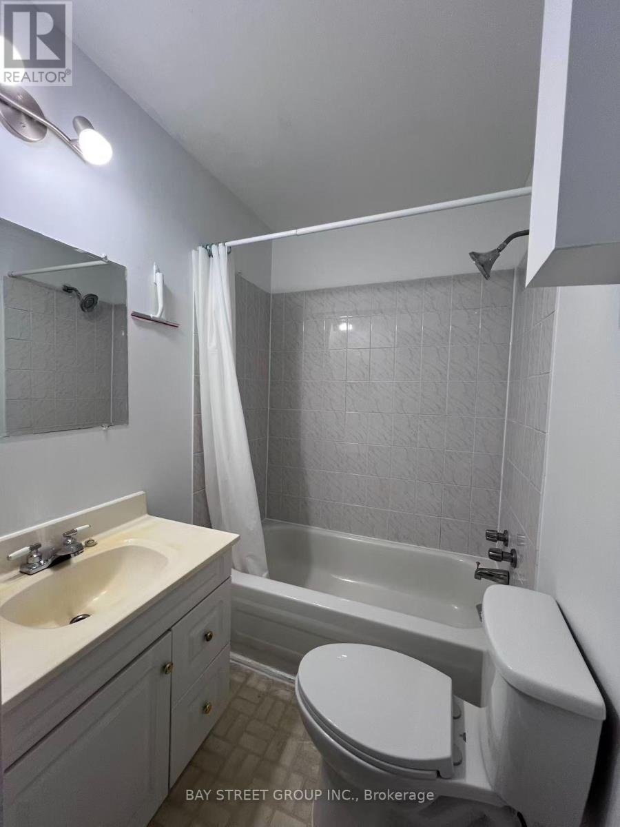 125 Broadway Avenue, Hamilton, Ontario  L8S 2W2 - Photo 13 - X13749242