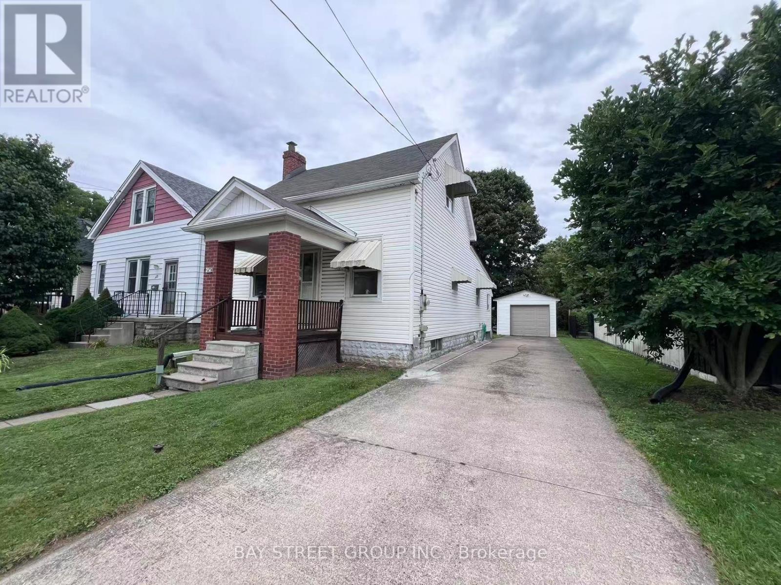 125 Broadway Avenue, Hamilton, Ontario  L8S 2W2 - Photo 3 - X13749242