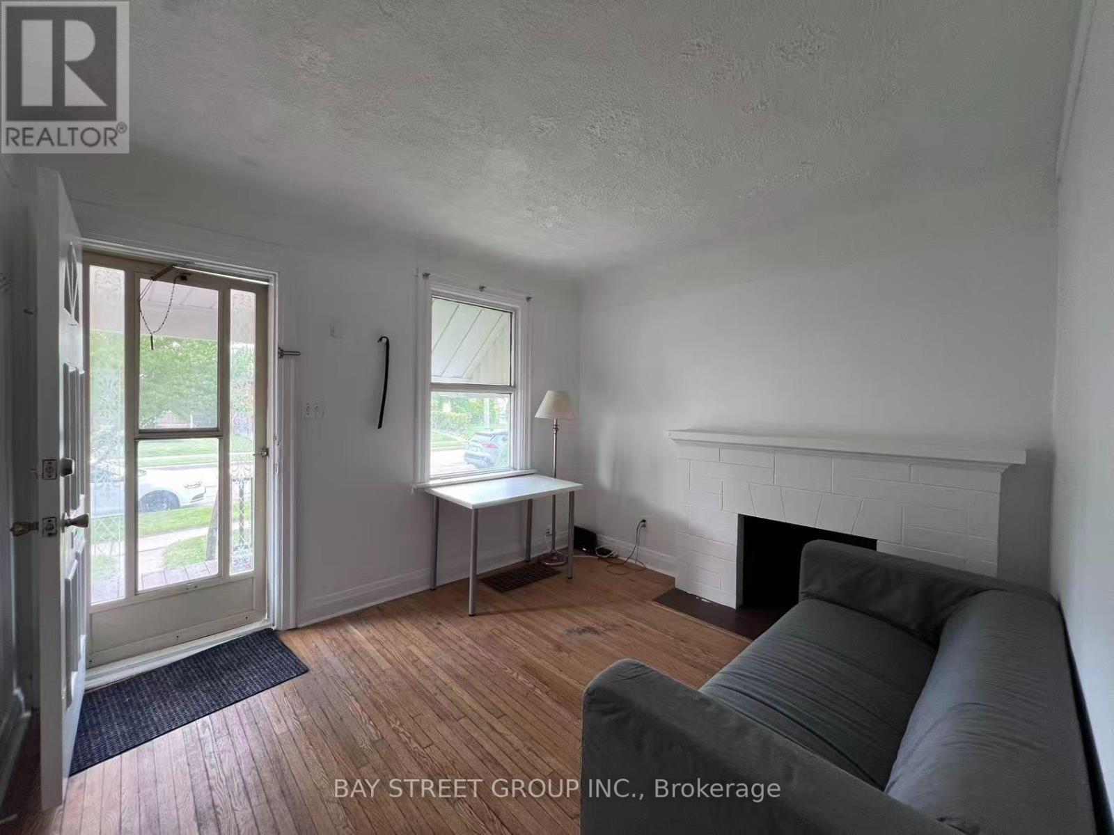 125 Broadway Avenue, Hamilton, Ontario  L8S 2W2 - Photo 4 - X13749242