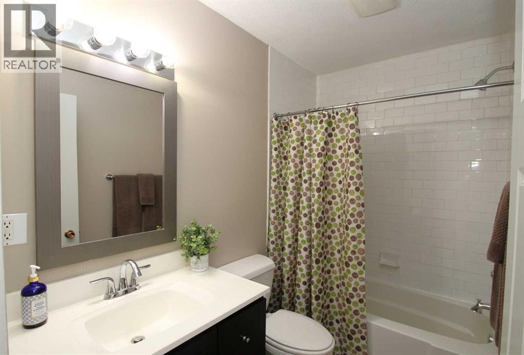 17 Overdown Drive, Red Deer, Alberta T4N 5G9 - Photo 10 - A2343057