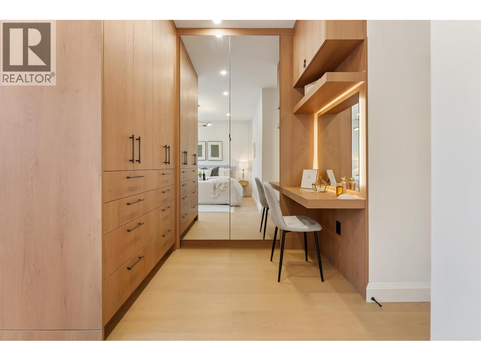 2 2256 E Pender Street Street, Vancouver, British Columbia  V5L 1X4 - Photo 21 - R3161631