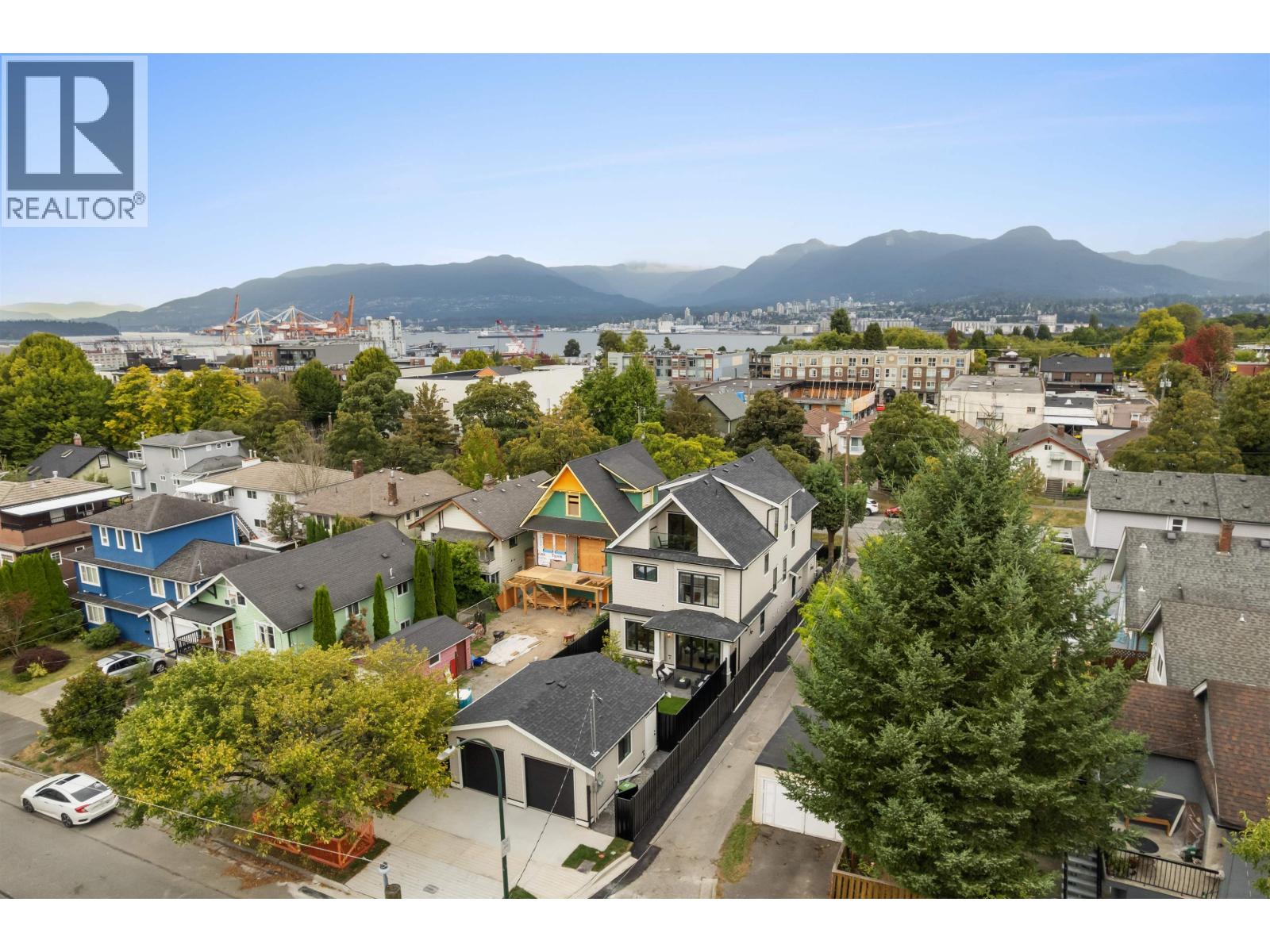 2 2256 E Pender Street Street, Vancouver, British Columbia  V5L 1X4 - Photo 37 - R3161631