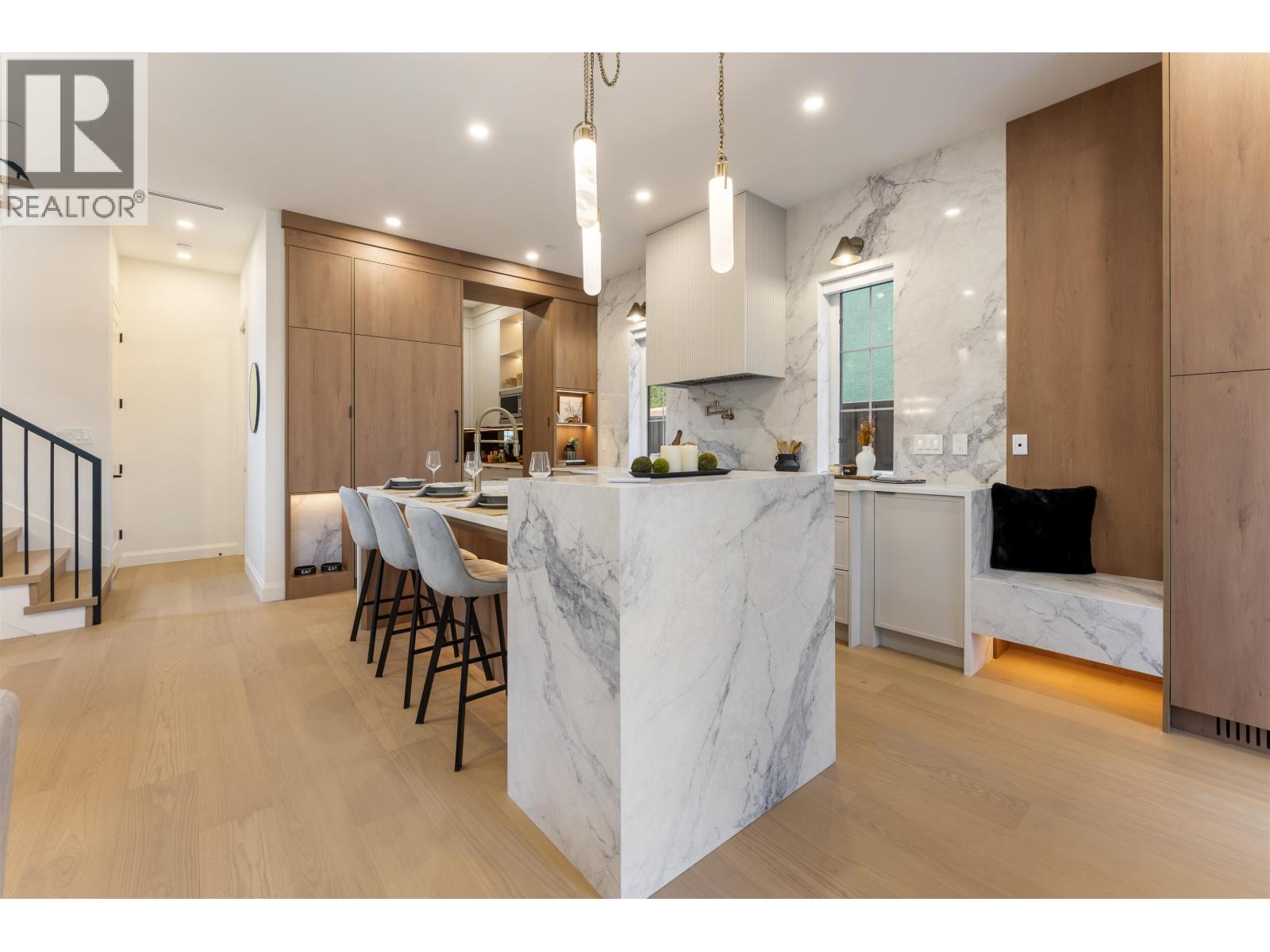 1 2256 Pender Street, Vancouver, British Columbia  V5L 1X4 - Photo 8 - R3161673