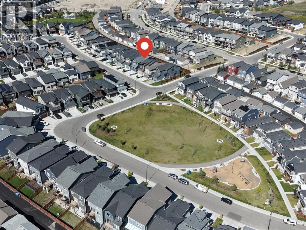 147 Royston Rise Nw, Calgary, Alberta  T3L 0K2 - Photo 37 - A2339140