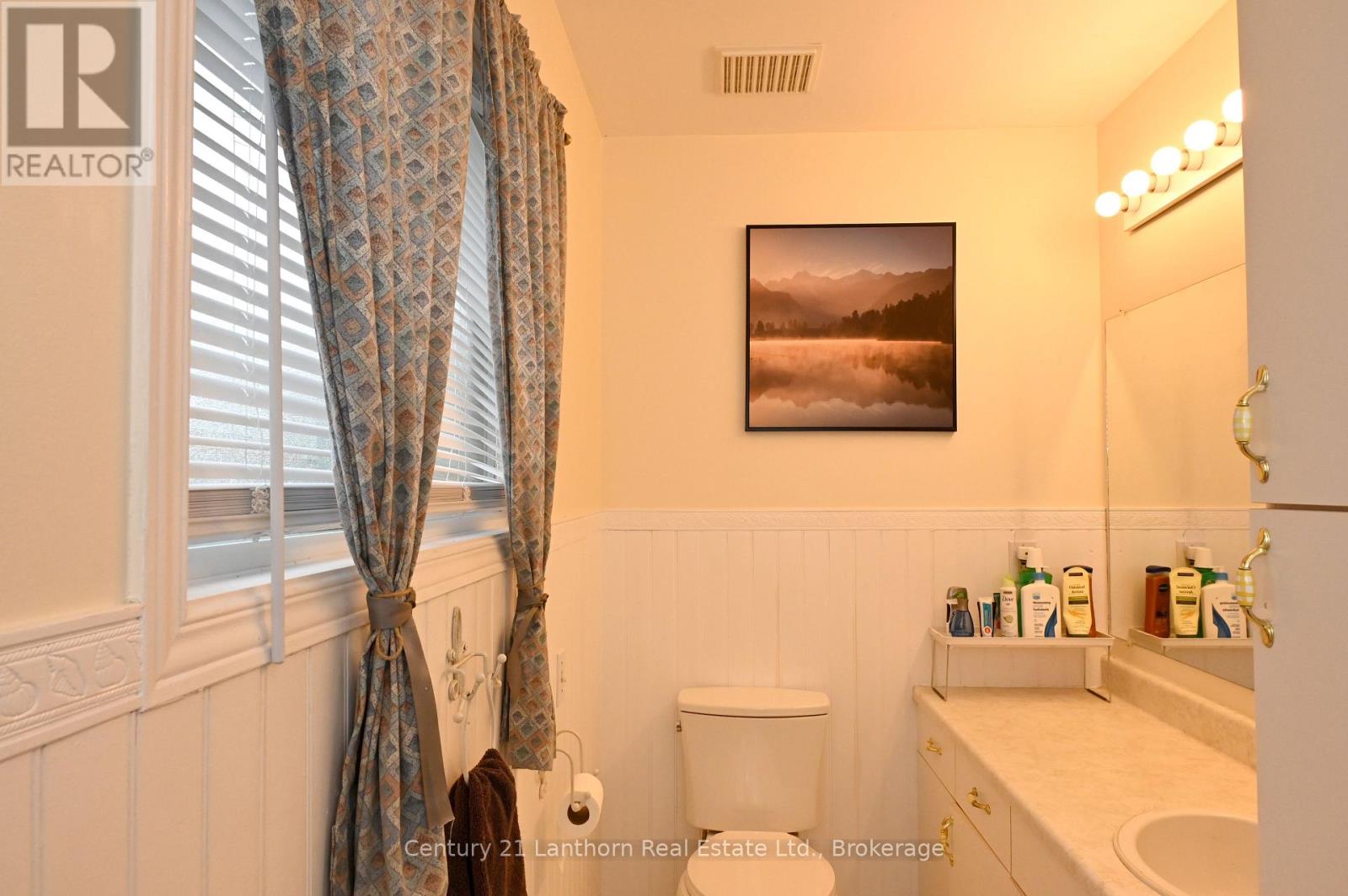 1 Reynolds Place N, Prince Edward County, Ontario  K0K 3L0 - Photo 13 - X13749270