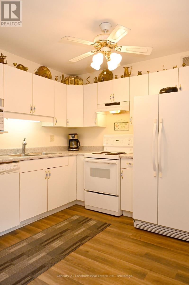 1 Reynolds Place N, Prince Edward County, Ontario  K0K 3L0 - Photo 24 - X13749270