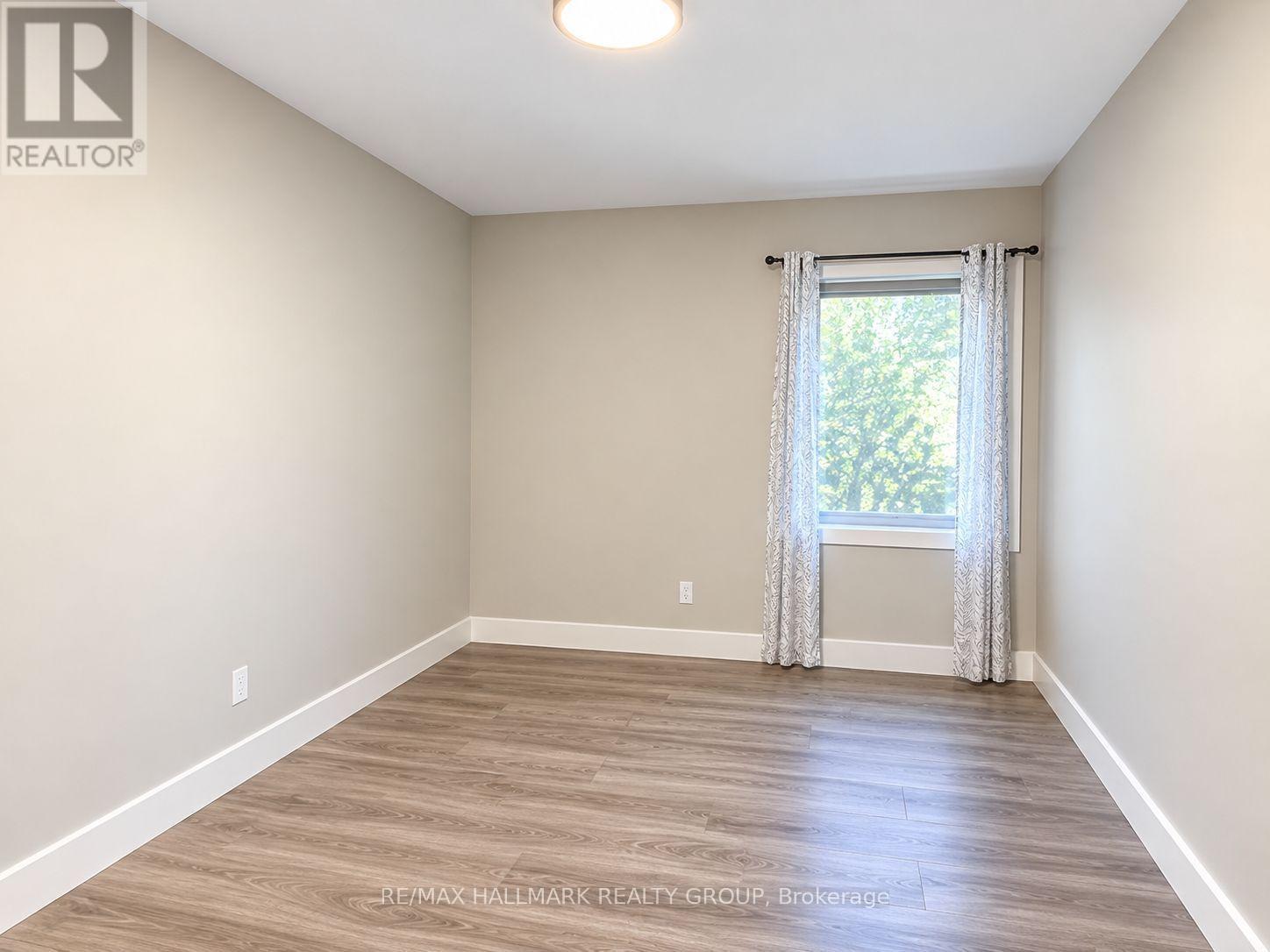 3a - 131 Camelia Avenue, Ottawa, Ontario  K1K 2X5 - Photo 8 - X13749278