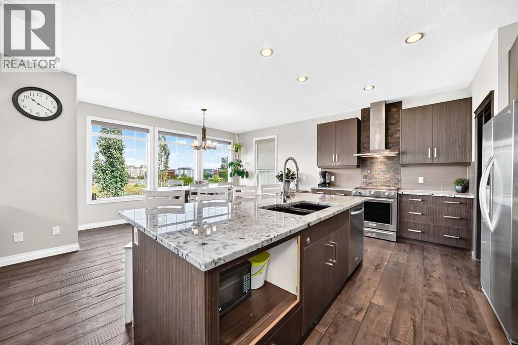 9 Cimarron Springs Green, Okotoks, Alberta  T1S 0M3 - Photo 4 - A2340627