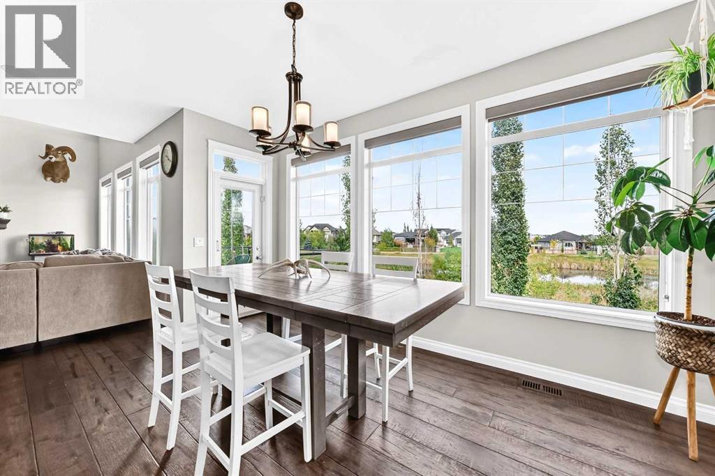 9 Cimarron Springs Green, Okotoks, Alberta  T1S 0M3 - Photo 9 - A2340627