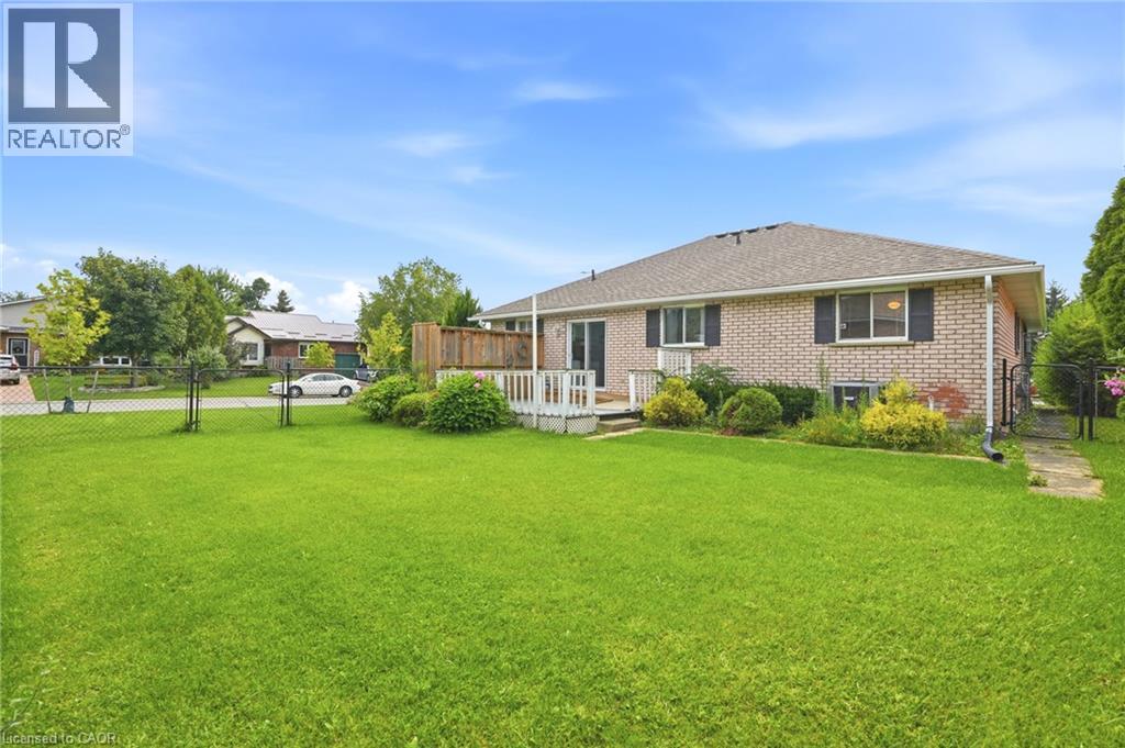 9 Country Club Road, Cayuga, Ontario  N0A 1E0 - Photo 28 - 40860888