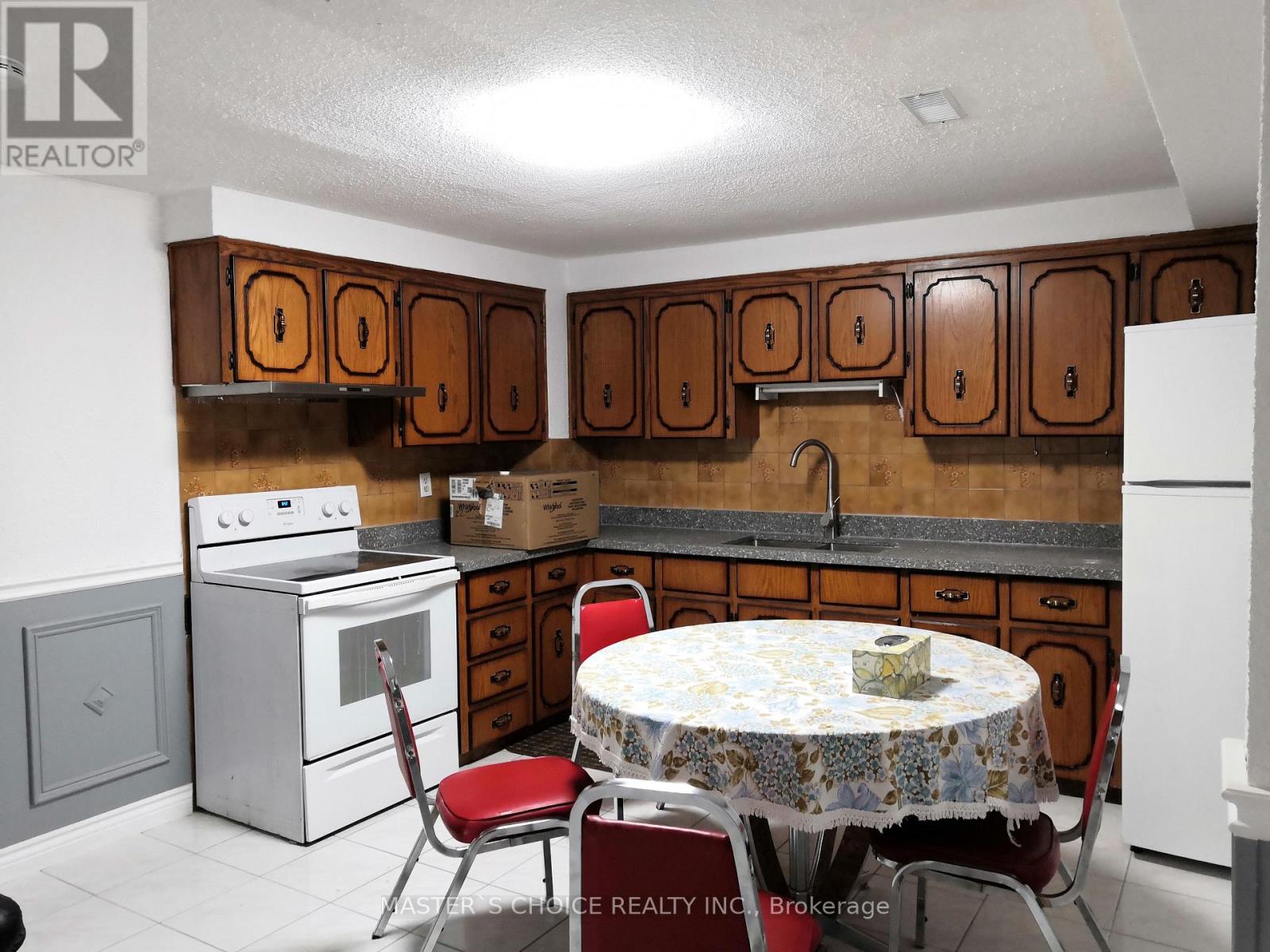 48 Cherry Hills Road, Vaughan, Ontario  L4K 1M4 - Photo 11 - N13749294