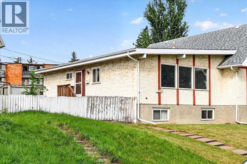 6325 Tregillus Street NW, Calgary, Alberta  T2K 3T4 - Photo 2 - A2342985