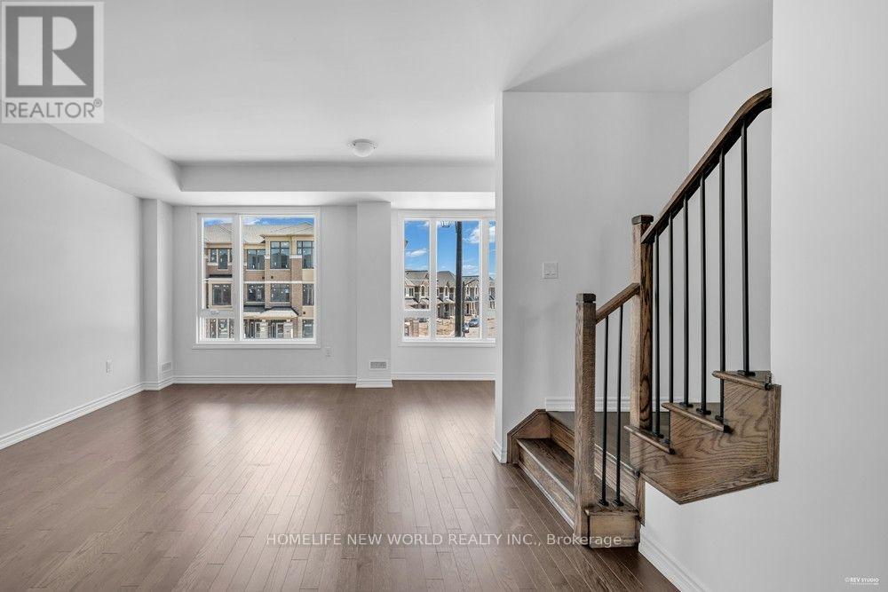 1095 Wheat Boom Drive, Oakville, Ontario  L6H 7H5 - Photo 6 - W13749290