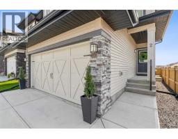 2 Belgian Court, Cochrane, Alberta
