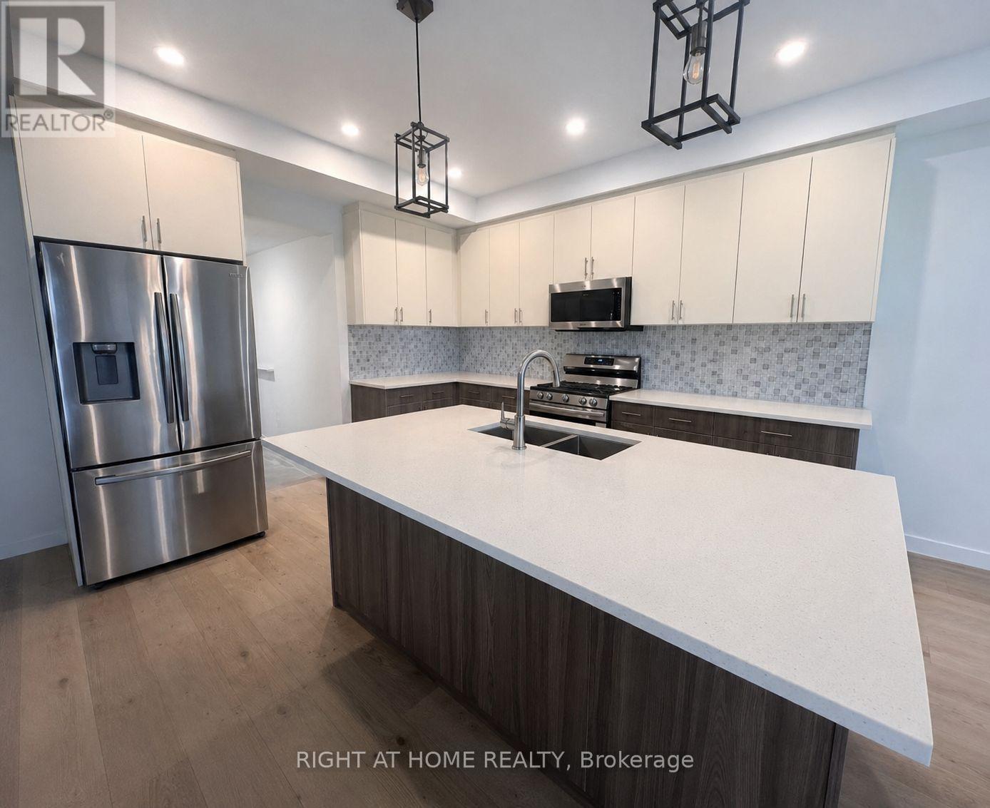 91 York Drive, Peterborough, Ontario  K9K 0H7 - Photo 5 - X13749304