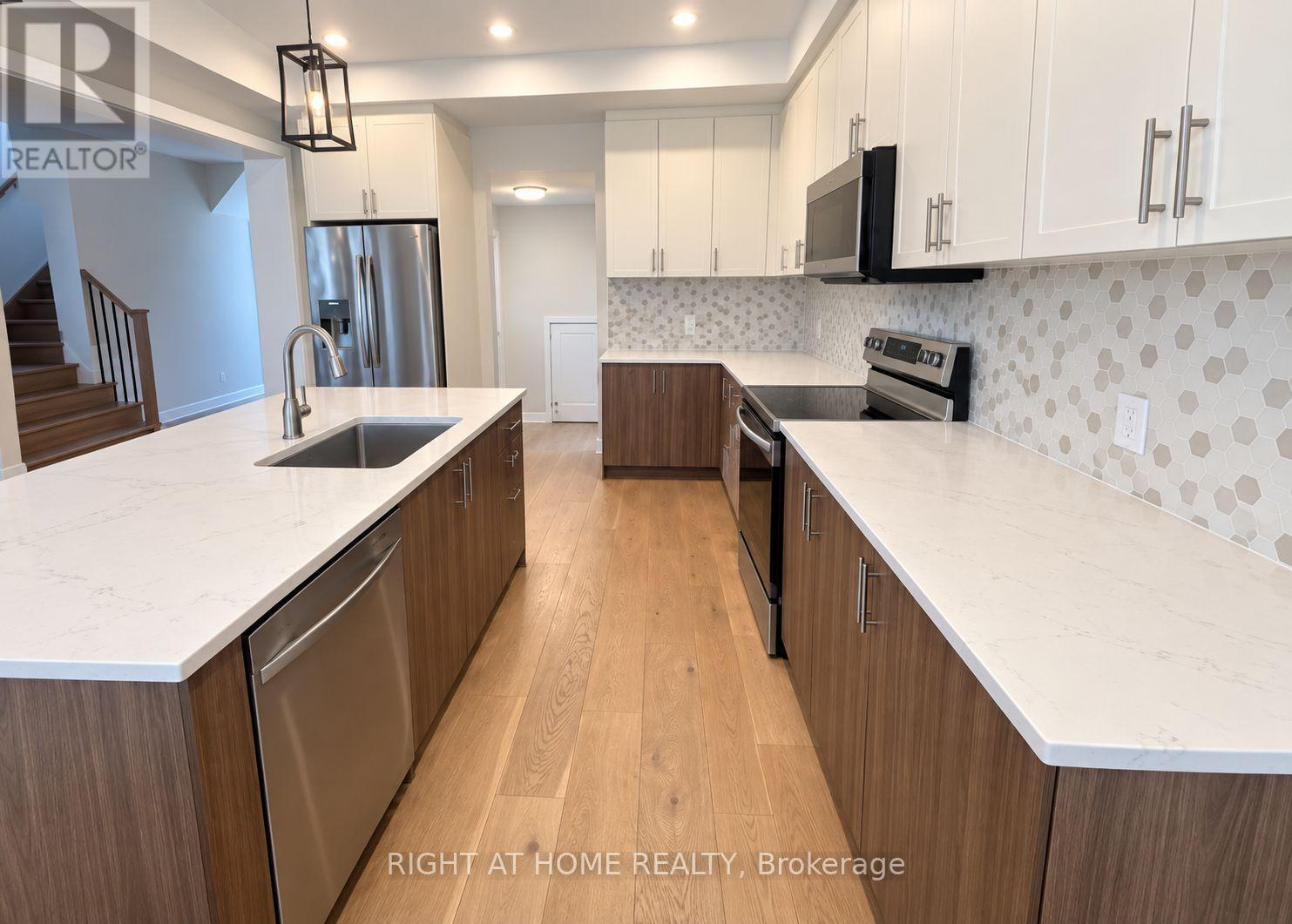 91 York Drive, Peterborough, Ontario  K9K 0H7 - Photo 6 - X13749304