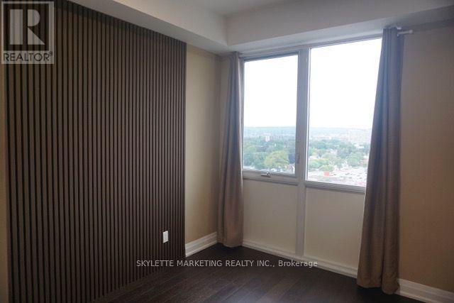 1301 - 2025 Maria Street, Burlington, Ontario  L7R 0E9 - Photo 12 - W13749254