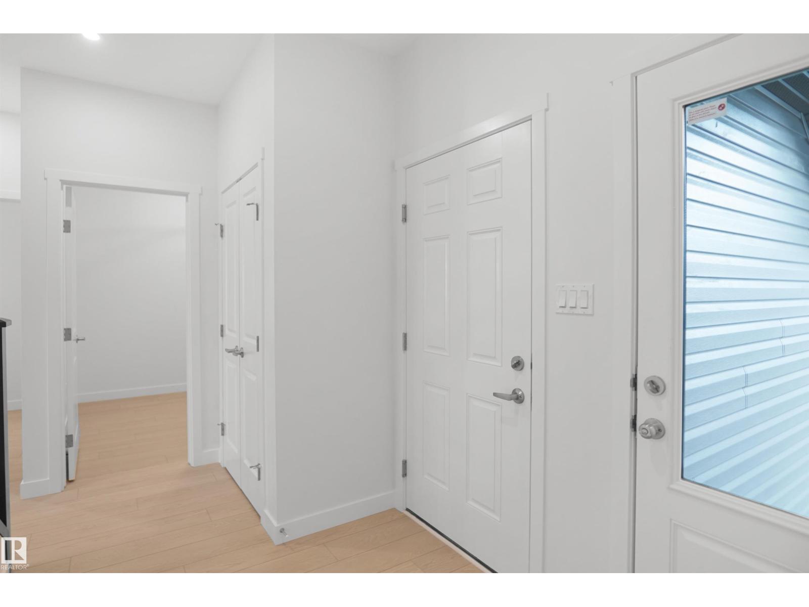 20928 16 Av Nw, Edmonton, Alberta T6W 5G7 - Photo 2 - E4495151