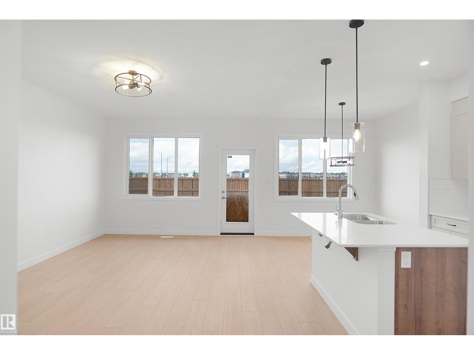 20928 16 Av Nw, Edmonton, Alberta T6W 5G7 - Photo 7 - E4495151