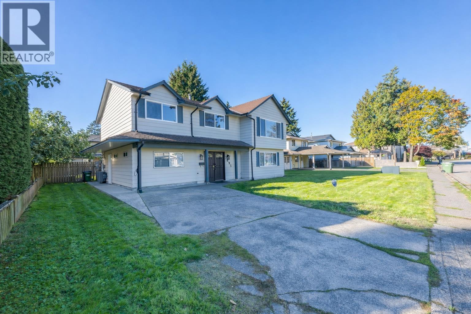 7691 Frobisher Drive, Richmond, British Columbia  V7C 4P8 - Photo 2 - R3113257